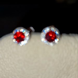 Vantel Pearls sterling silver red earrings studs